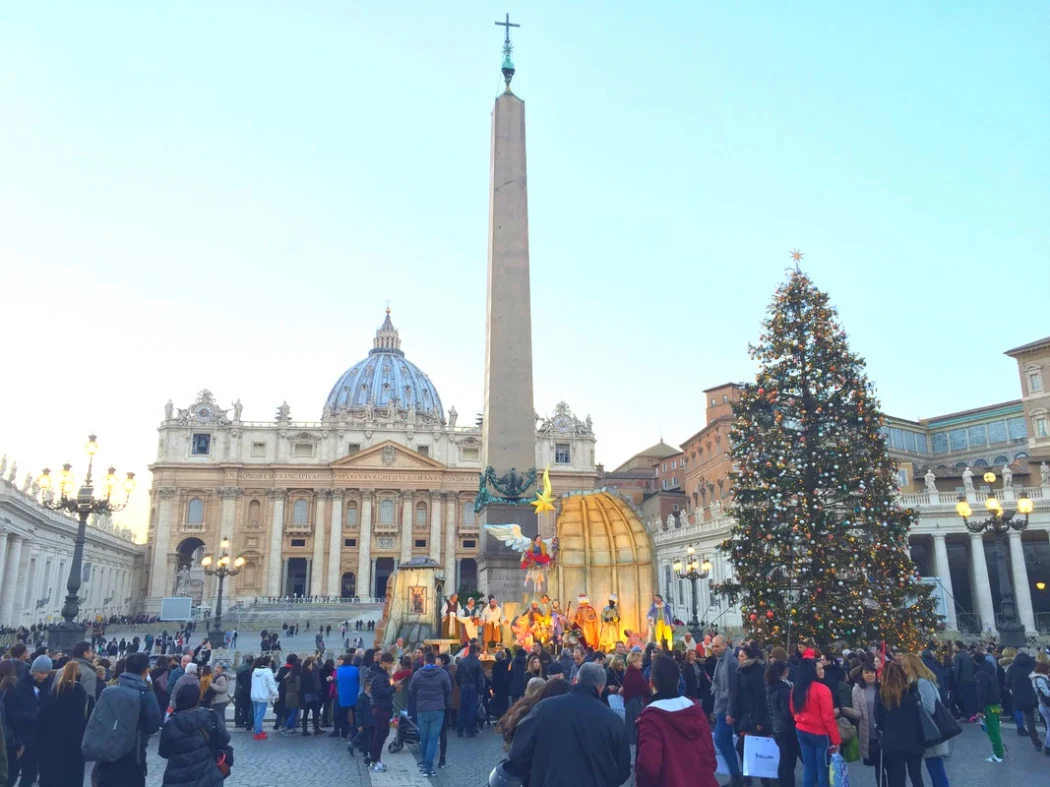 Tourists at the Vatican during the Christmas season